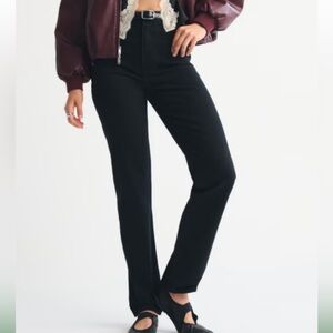 NWT Abercrombie & Fitch 90s Straight Ultra High Rise